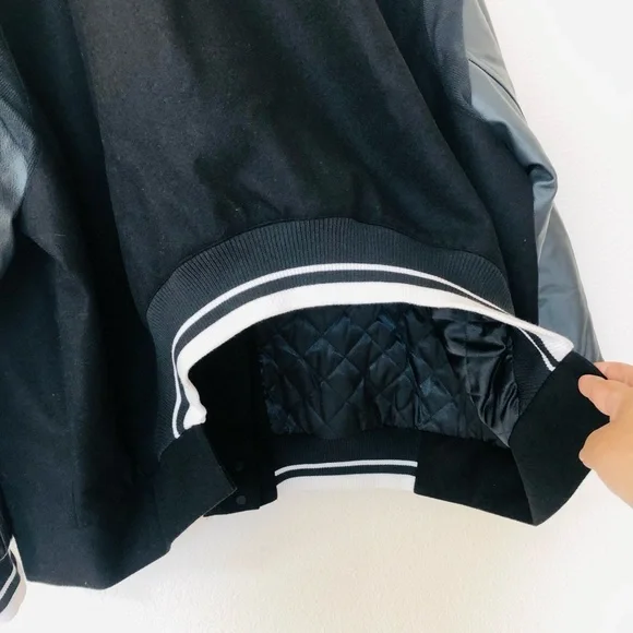 Nike Black and White Striped Collar Jacket